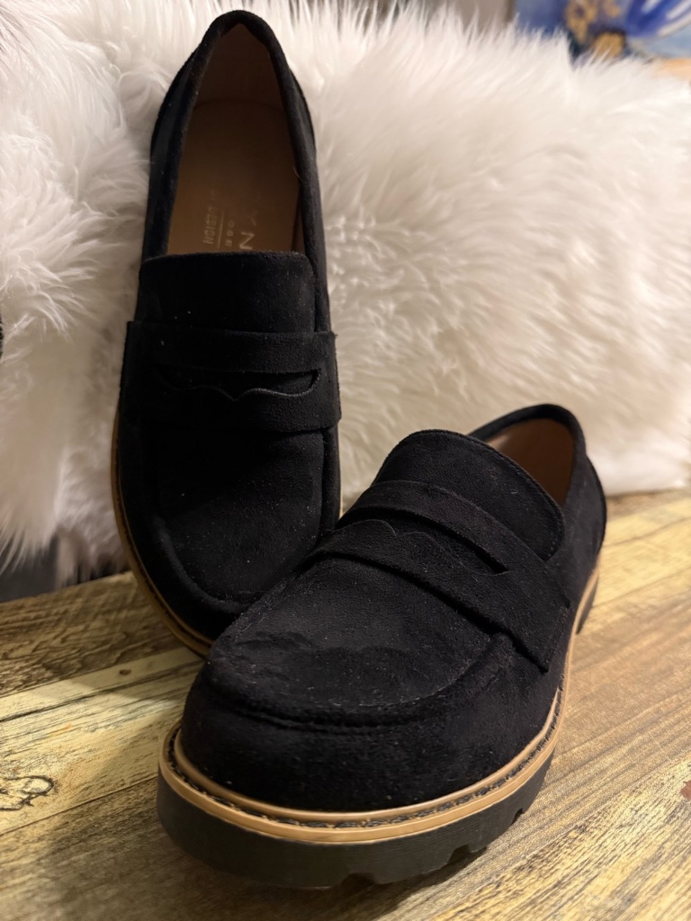 Taryn Rose Black Suede Platform Loafers – US Size 7